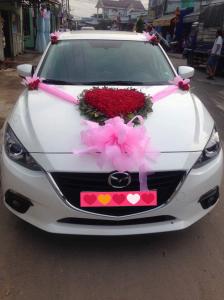 Thuê xe cưới Mazda 3 tại Bình Dương